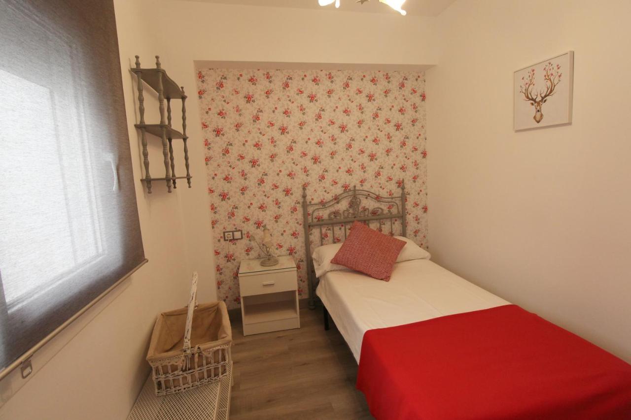 Centro Antequera Ideal Grupos "Apartamento Las Descalzas" Luaran gambar